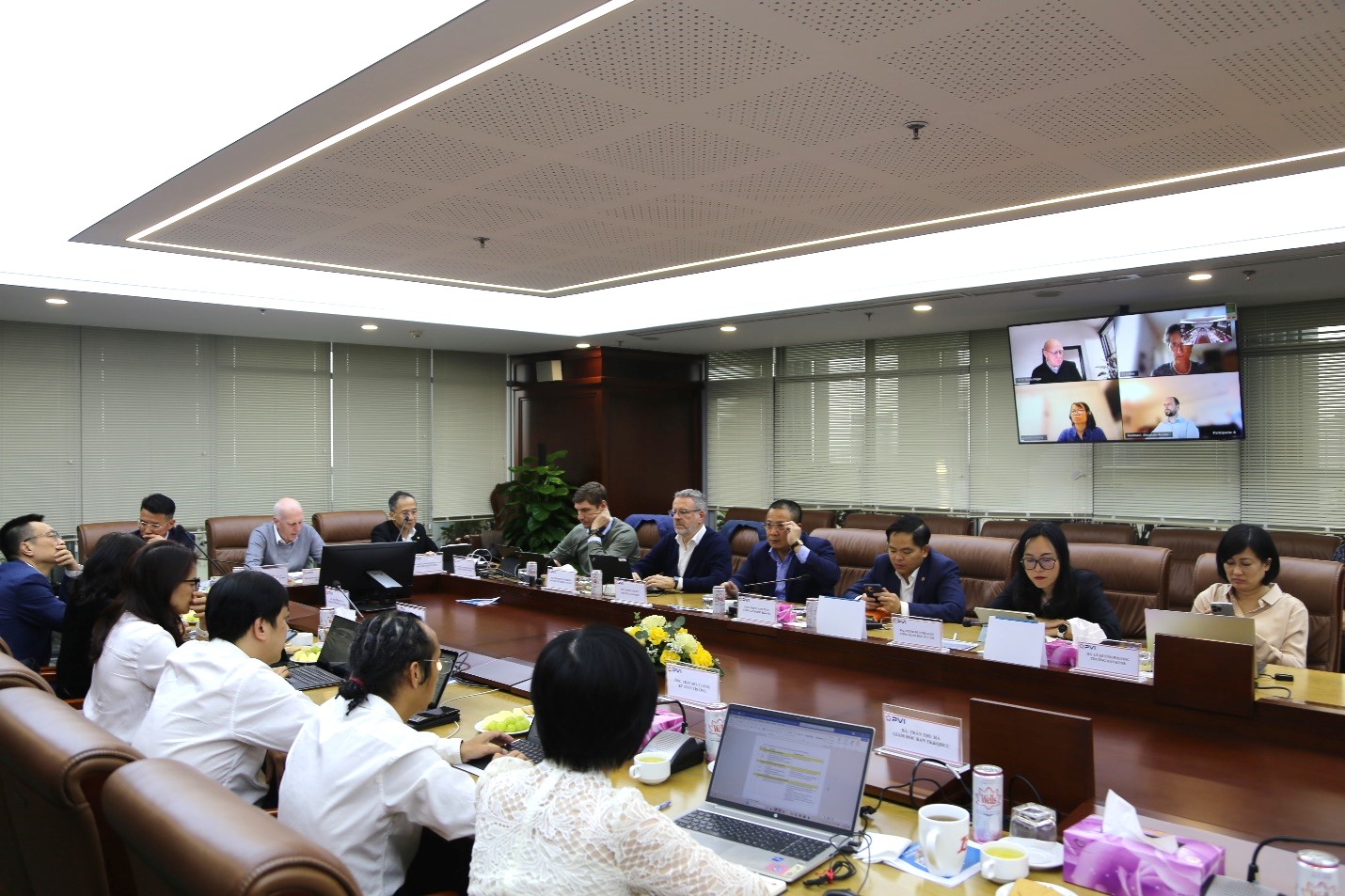 Phiên họp Hội đồng Quản trị PVI lần thứ Tư năm 2024